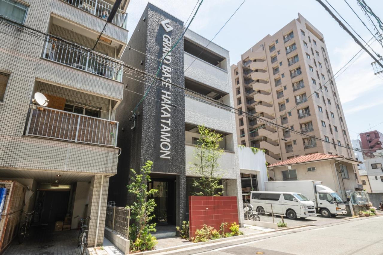 Grand Base Hakatamon Aparthotel Fukuoka  Exterior photo